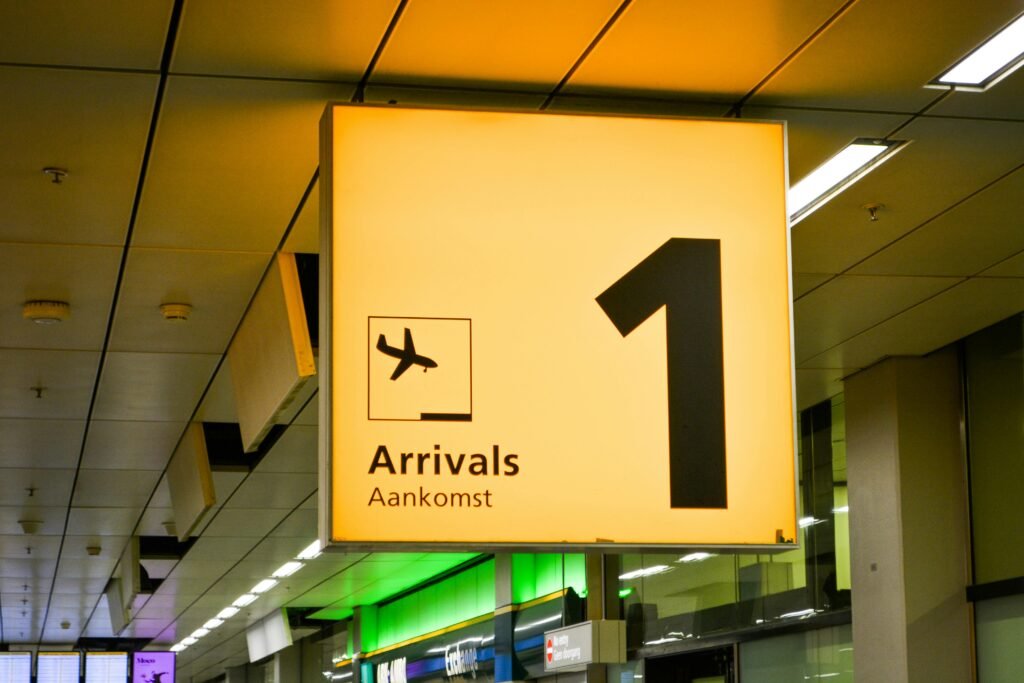 Explore Off-Airport to Find Affordable Car Rentals and REnting car in US