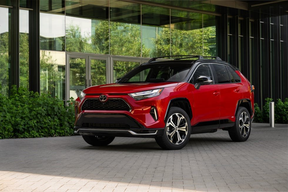2025 toyota rav4 phev SUVs