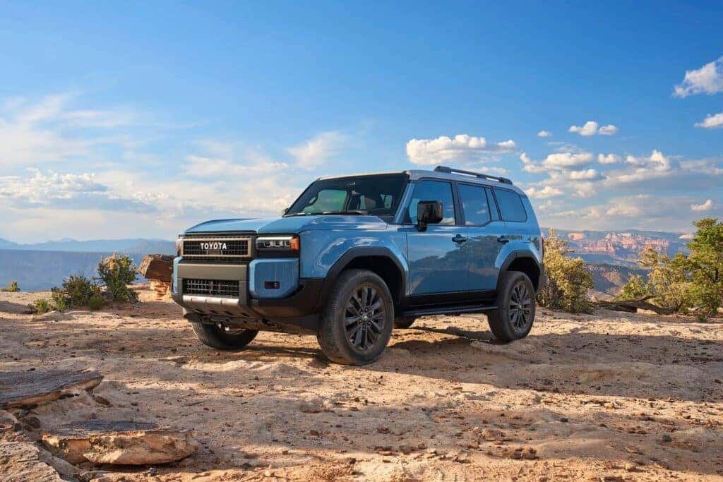 Toyota Land Cruiser vs Nissan Patrol
